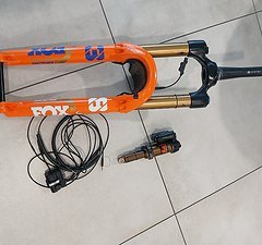 Fox Racing Shox 38 Live valve