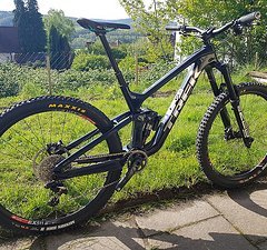 Trek Slash 9.7 Carbon M/L 2023