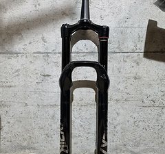 RockShox Lyrik Ultimate 170mm 29Zoll Charger 2.1 RC