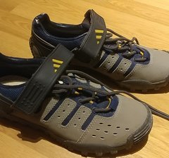 Adidas Klickpedalschuhe inkl. SPD-Cleats Größe 6 (US)