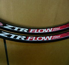 Stan's NoTubes ZTR Flow MK1 29" Felgen, 1x 32L, 1x36L