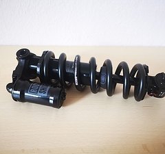 RockShox Super Deluxe Coil 205x65mm Trunnion 2022 + Feder - NEU