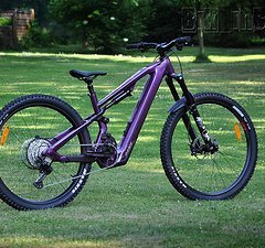 Moustache Game 29" Launch Edition custom Bosch CX powered Enduro in M, NEU!!
