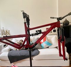 Santa Cruz Bicycles Hightower CC + RockShox Lyrik Ultimate + Fox DHX2 | L