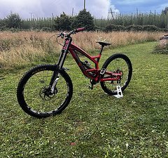 YT Industries 2016 Tues 27,5 CF Pro Rampage Edition - Größe M