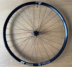 DT Swiss E1700 Spline 25 Vorderrad 27,5“ 15x100 CL