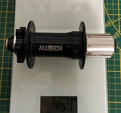Alutech HR Nabe 12x150mm Steckachse 32 Loch