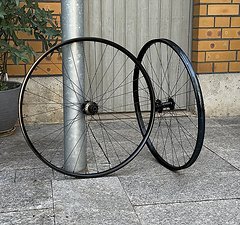 Laufradsatz DT Swiss 350 / NoTubes Arch / 29" / Boost