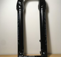 RockShox Lyrik Base (2023) Casting 27,5"