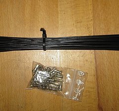 DT Swiss Revolution Speichen schwarz 268 mm 32 Stück