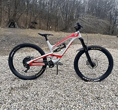 YT Industries Capra 27 CF Pro Large