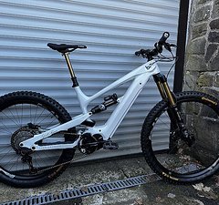 YT Industries Decoy CF Pro Race Gr.L Bj.2020 (Motorlaufleistung Okm)