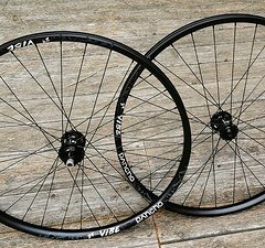 Panchowheels (new) Vibe 29" custom enduro handbuildt wheelset, NEU!!