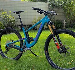 Santa Cruz Megatower CC 2020 L Carbon Div. Neuteile/Fox36/Newmen