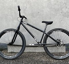 Beddo Neat 26" Custom Dirtjump Identity Spank Spike Burgtec Shimano ODI KHE