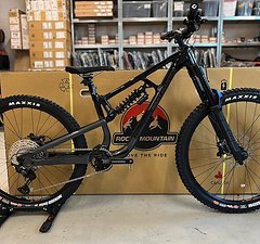 Rocky Mountain Slayer A50 Alu Grey / Black Gr. M Komplettbike Mullet