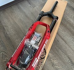 RockShox 2023 ZEB Ultimate Charger 3.1 Boost 29" 170mm
