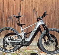 Giant Stance E+ Pro 0, Shimano XT, 800Wh, 85Nm, Gr.L