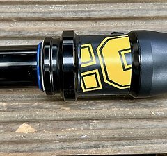 Öhlins TXC1 Dämpfer 190x40 Remote