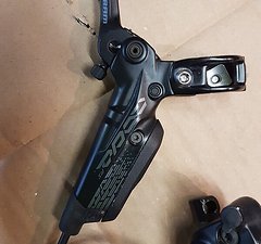 SRAM Code RS