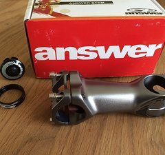 Answer Rove AM Vorbau, 100 mm, 8°, 31,8mm charcoal