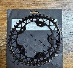 Absolute Black Oval Gravel 1x Chainring