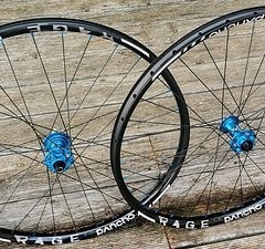 Panchowheels Rage 29 custom BLUE enduro laufradsatz, NEU