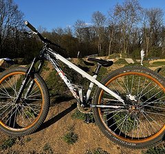 YT Industries Romp