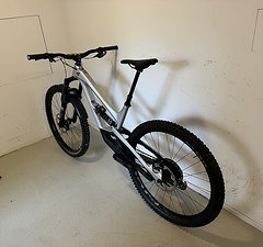 YT Industries CAPRA CARBON PRO RACE