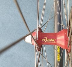 Hügi Schnellspanner Hi Rad