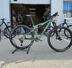 Rose Bikes Thrill Hill 3 Race-Fully S Moss Green SID XT 1x12 Carbon RL 3.099 €