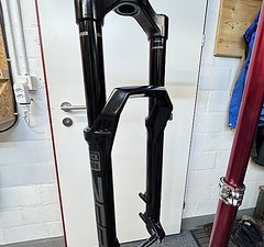 RockShox Zeb Select + 160/180mm