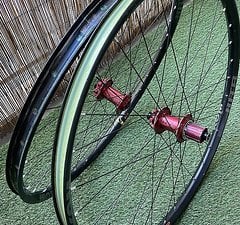 Tune King&Kong mit WTB KOM i25 in 27,5“
