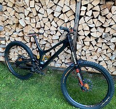 Specialized Demo 8 custom Build (Downhill wie v10, Tues, Sender)