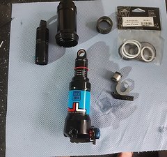RockShox Deluxe 165x40 für Scott Spark