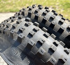 Specialized Hillbilly Grid 29x2,6 Tubeless Reifensatz
