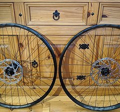 Race Face AR 30 Shimano 29" Boost Laufradsatz NEU