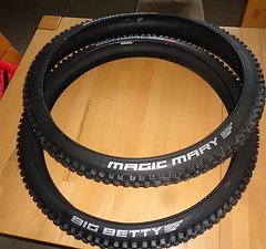 Schwalbe Magic Mary big betty 29x 2,4 super trail solft tlr NEU