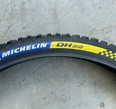 Michelin DH22 27.5x2.4