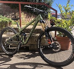 Pivot Switchblade