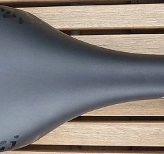 Fizik Aliante δ Sattel kmpl. schwarz