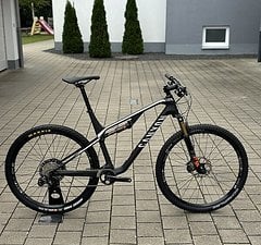 Canyon Lux CF Gr. XL - NEU u ungefahren