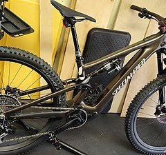 Specialized Levo SL 2 Flight Attendant