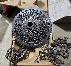 SRAM X01 cassette with chains