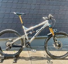 Banshee Rune V2 Enduro Bike | 27,5" | Fox Factory Raceface Hope