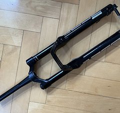 RockShox ZEB Charger 3.1 170 29 44mm Offset NEU