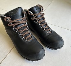 Giro Alpineduro 43 9.5 Schwarz