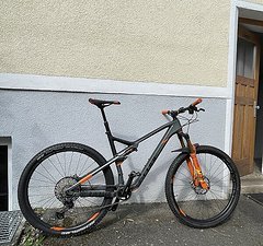 Cube AMS 100 C68 TM 22“, grey ´n orange /. XTR, MT 8, Fox 34, Easton