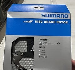 Shimano Bremsscheibe SM-RT 86 180mm 6-Loch