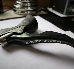 Shimano Ultegra ST-6800 2-fach links schwarz Schalt-/Bremshebel